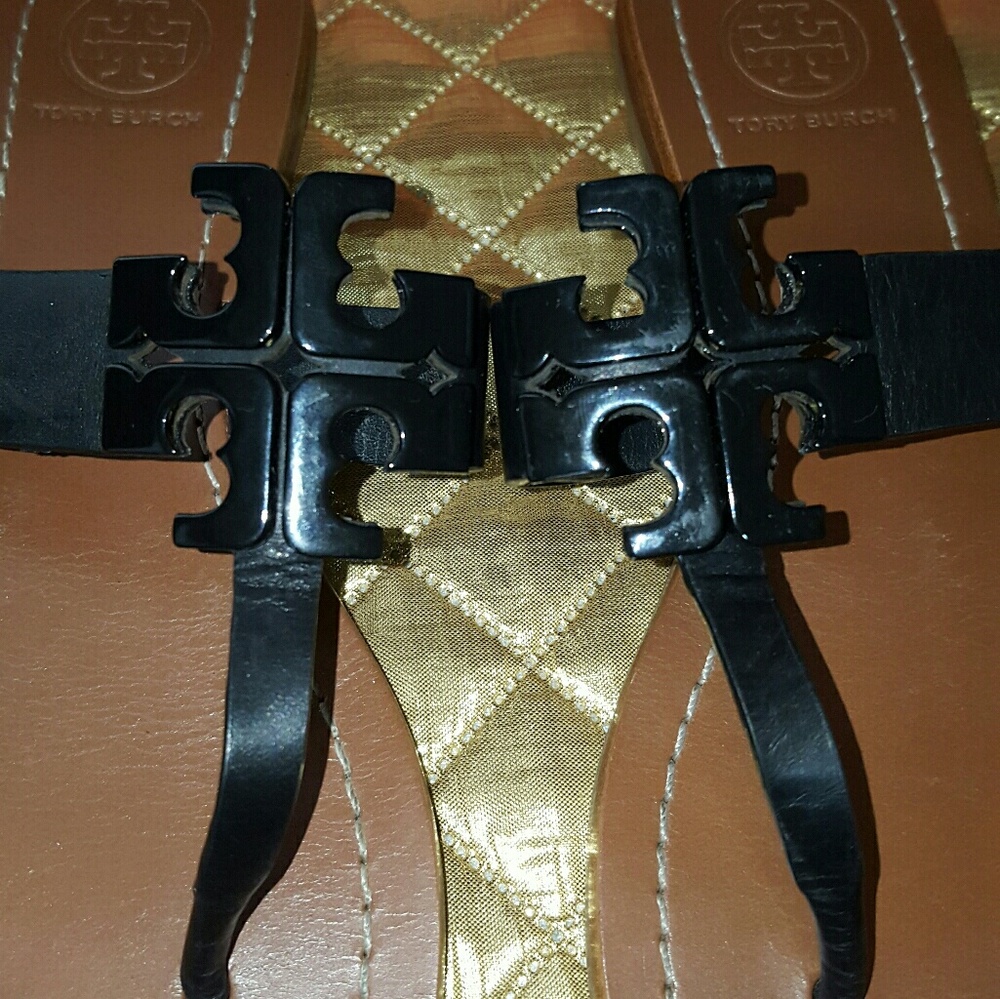 SOLD!!!!Tory burch moore 2 thong sandal